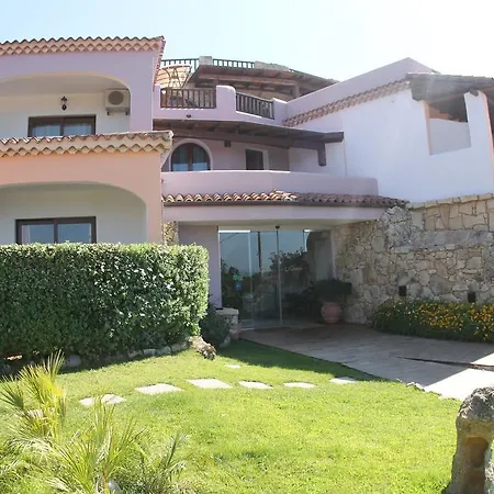 Hotel Li Graniti