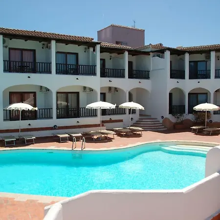 Hotel Li Graniti