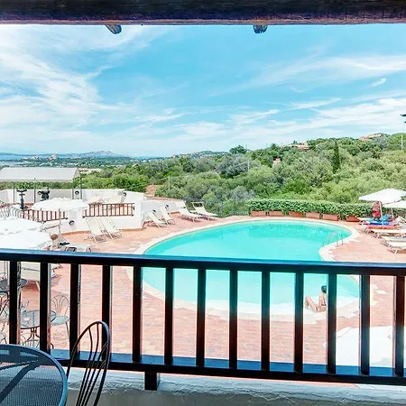 Hotel Li Graniti Baja Sardinia