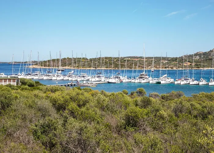 Hotel Li Graniti Baja Sardinia